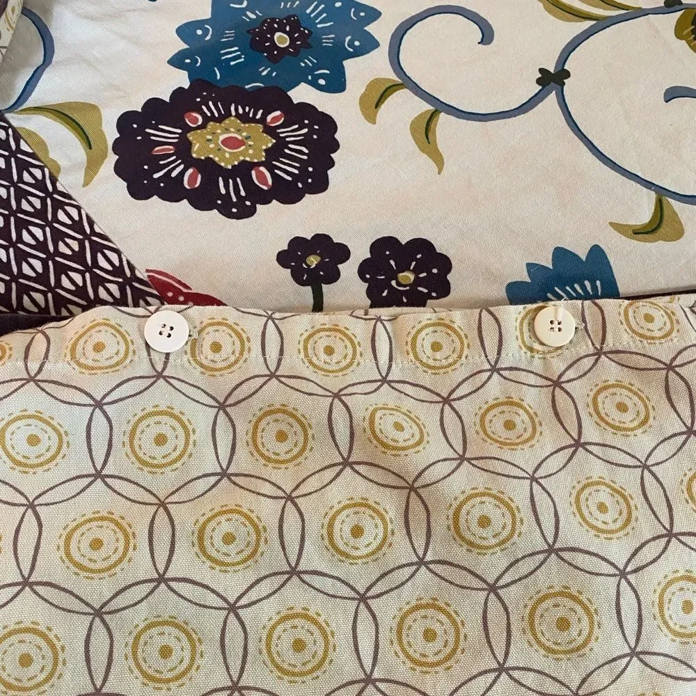 Angelica Floral Duvet Cover in Cream, Red, Blue & Green Twin
